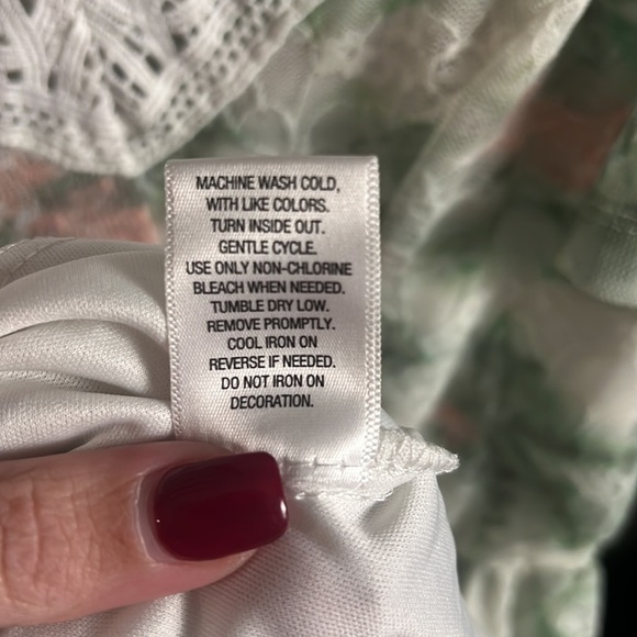 Disney Princess Floral Lace Dress Size Medium Disney Bounding - Picture 8 of 8